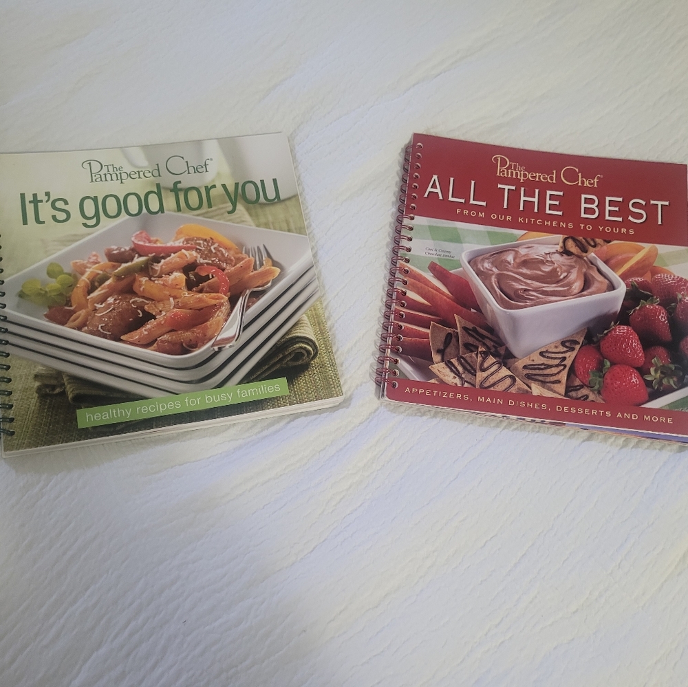 Pampered Chef Set of 2 Cookbooks